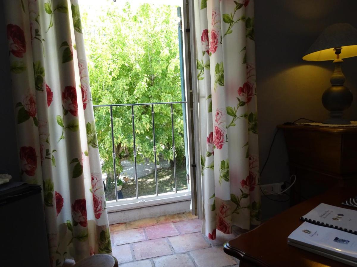 Bastide Des Princes B&B Caderousse Экстерьер фото